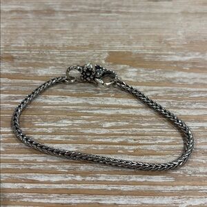 TROLLBEADS sterling silver bracelet with catching hearts lace lock clasp